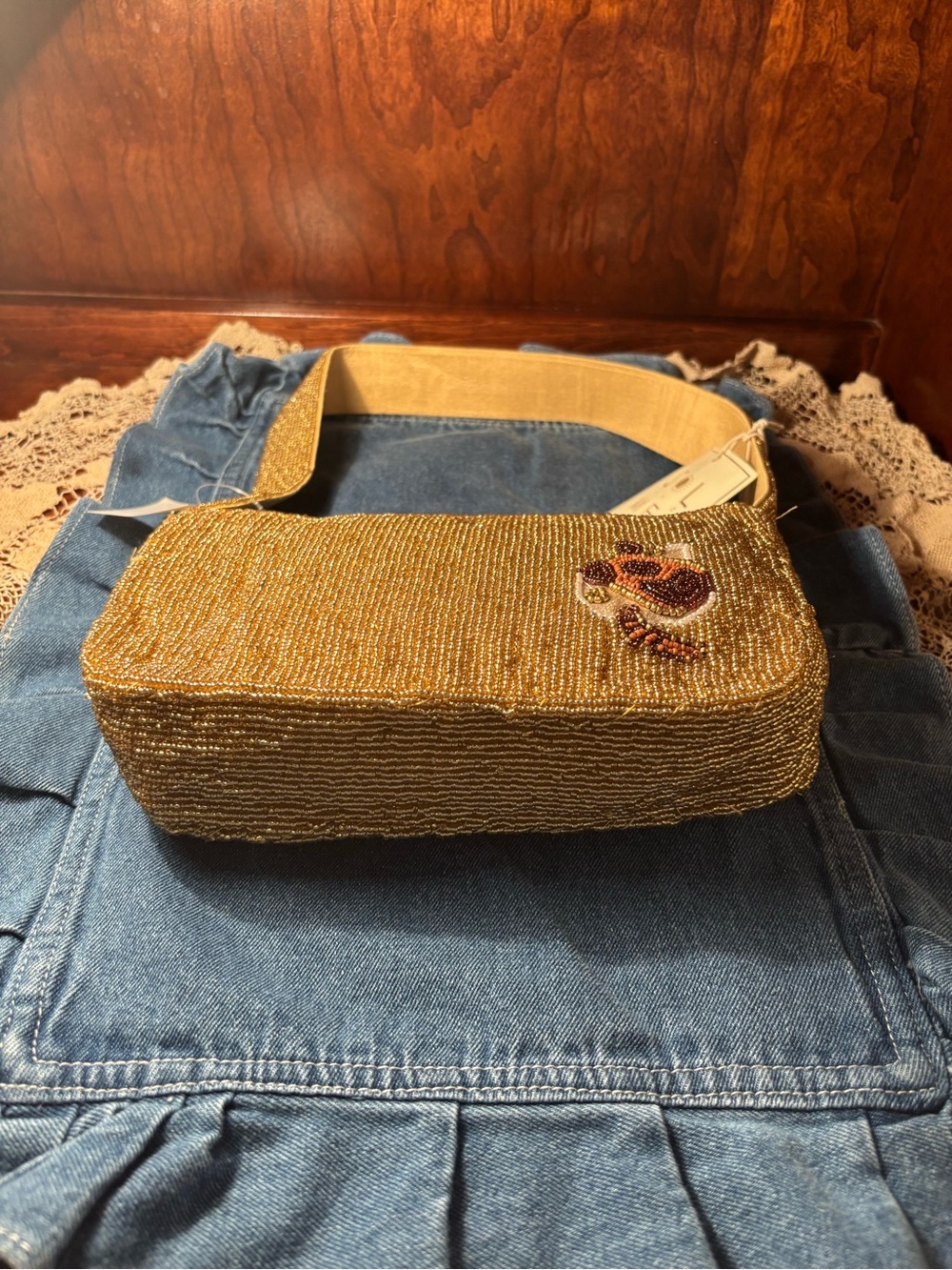 T.J.Maxx Gold Beaded Crossbody Bag with Cat Embroidery - Picture 4 of 6
